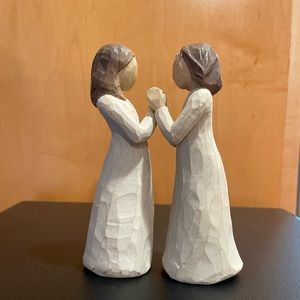 Willow Tree Sisters By Heart figurines